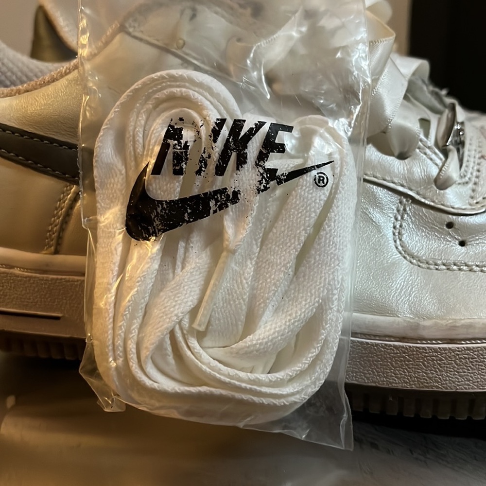 Nike Air Force 1 XV limited edition size 7 NWOB pearl - Picture 3 of 11